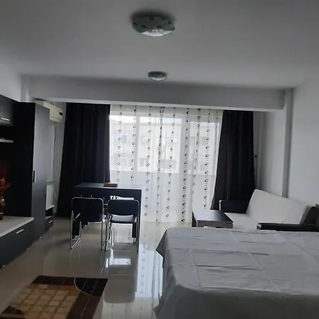 Self Check-in Mangalia, La Plaja Apartment Mangalia